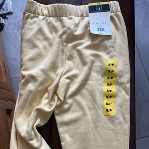 GAP Women's Soft Yellow Joggers